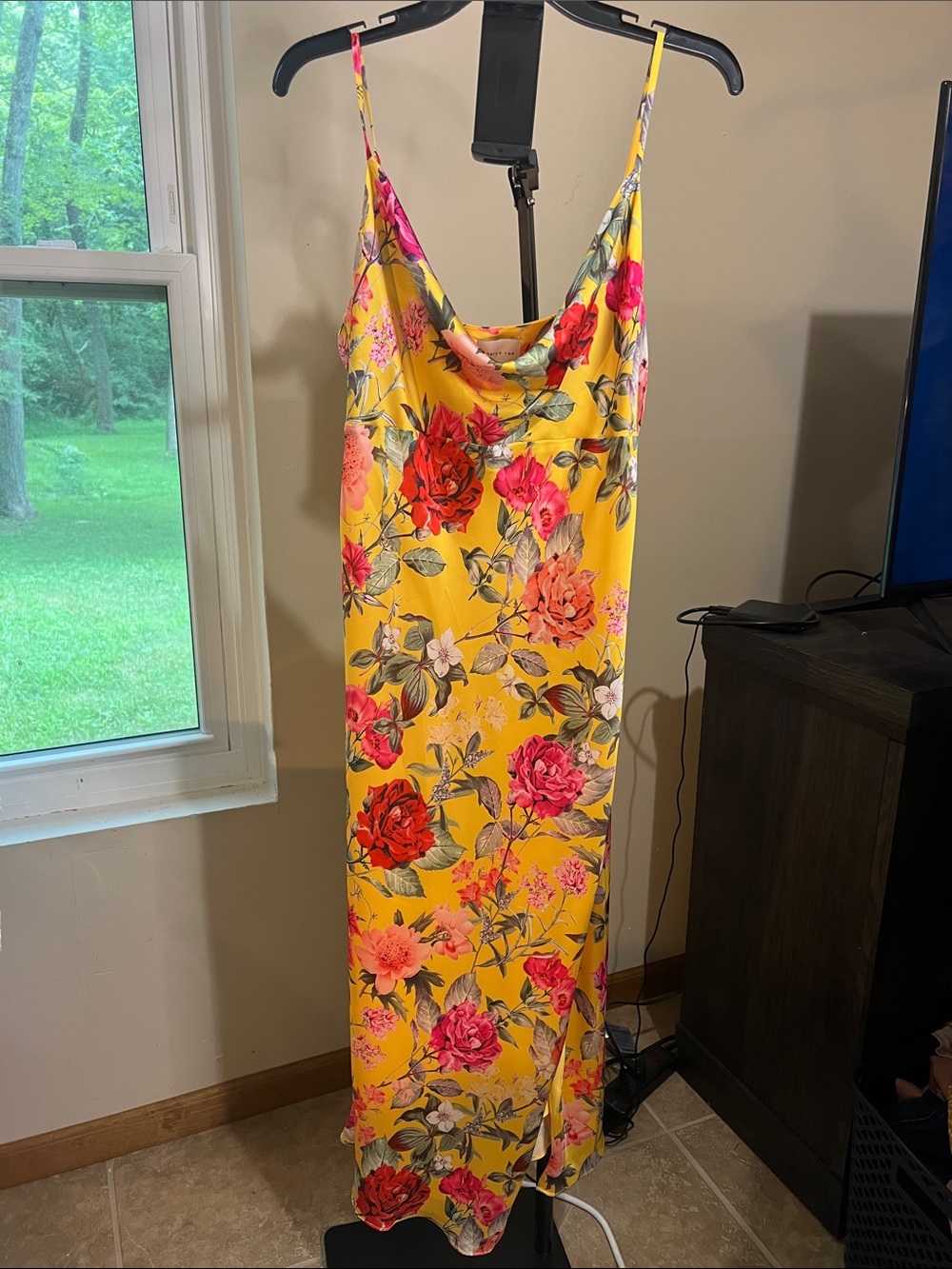 Adelyn Rae Yellow Floral Slip Dress with Pink & Red Roses 2274
